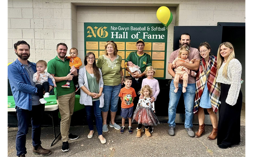 Ted Gribb Inducted to Nor-Gwyn Hall of Fame